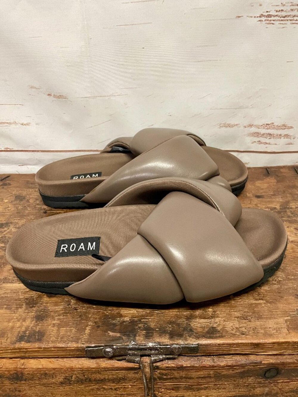 Roam Foldy Puffy Slide Sandals New!